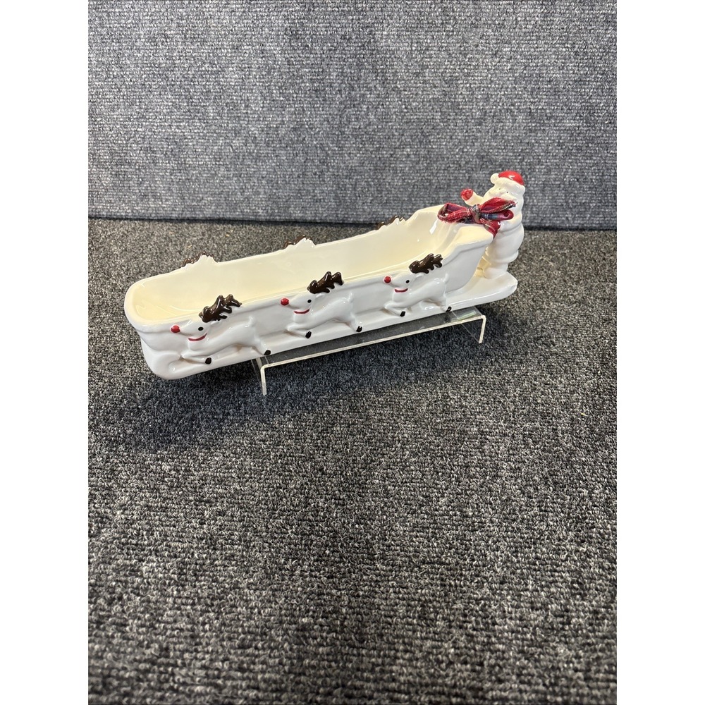 2017~Mud Pie~Ceramic/Christmas Santa Claus Sleigh and Reindeer~Cracker Dish